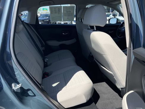 Certified 2024 Honda HR-V LX image 29