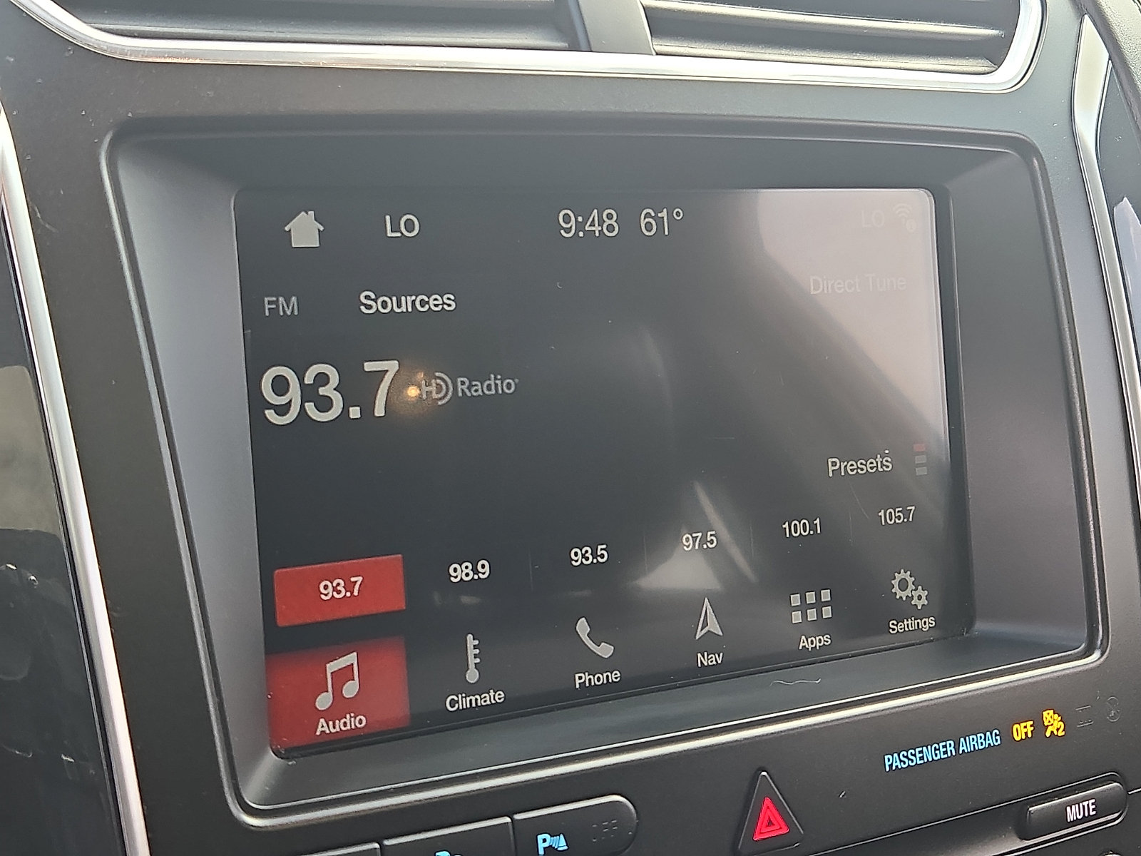 Used 2019 Ford Explorer Platinum AWD/4WD image 19