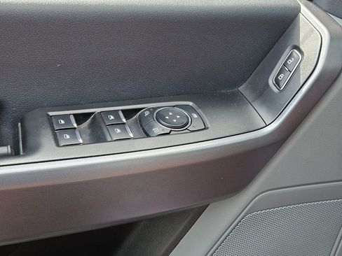 Used 2025 Ford F250 XLT image 25