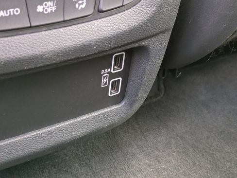 Used 2022 Honda Pilot EX-L image 16