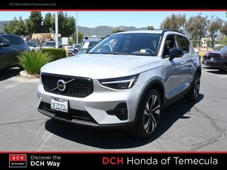 Used 2023 Volvo XC40 B5 Ultimate w/ Protection Package Premier AWD/4WD video 1