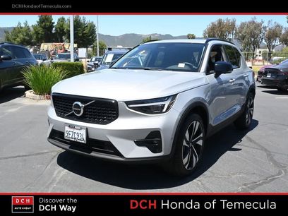 Used 2023 Volvo XC40 B5 Ultimate w/ Protection Package Premier