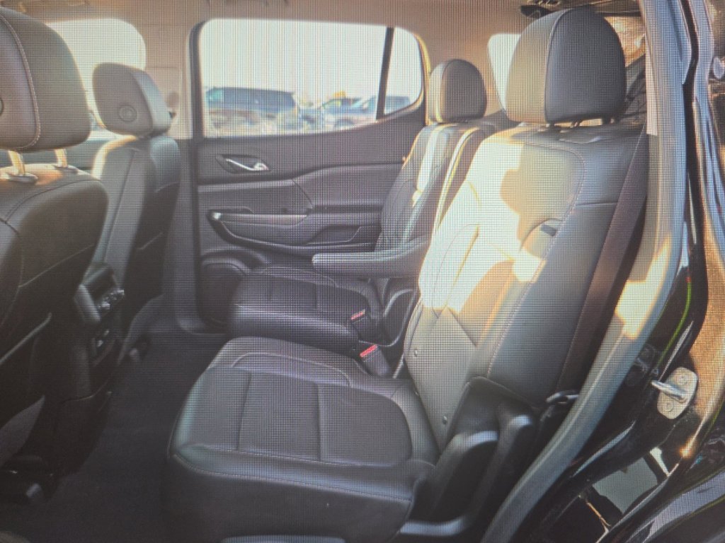 Used 2023 GMC Acadia SLT w/ Elevation Edition AWD/4WD image 14