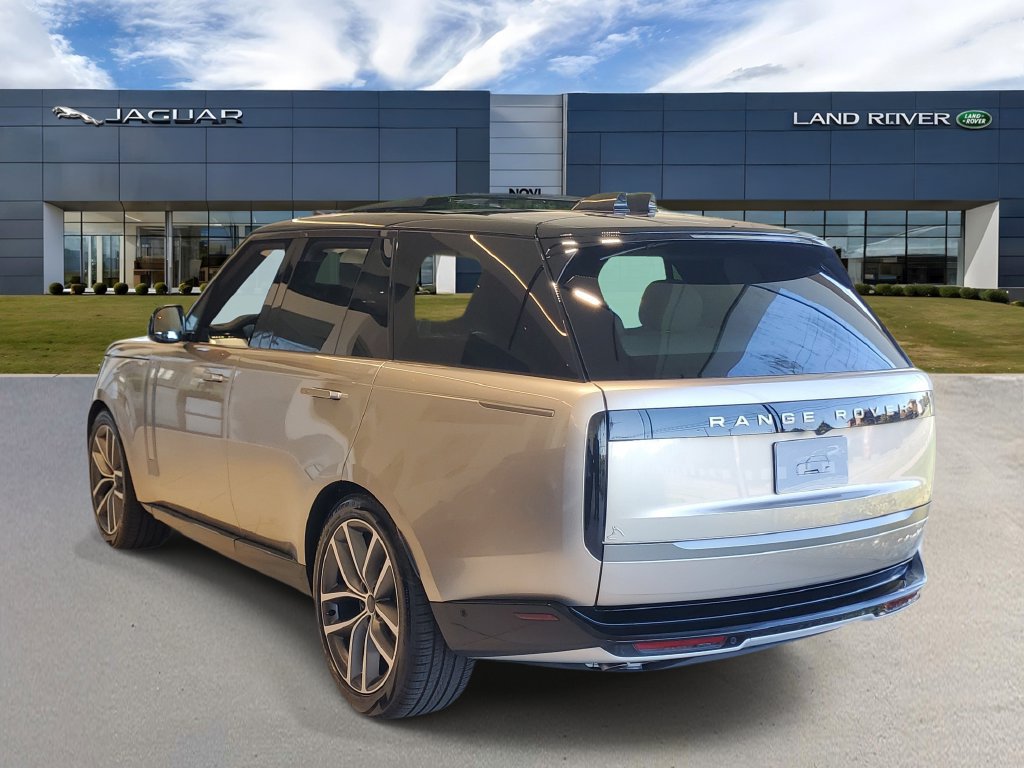 New 2026 Land Rover Range Rover SE AWD/4WD image 4