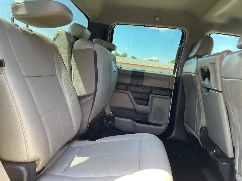 Used 2017 Ford F250 XL w/ Power Equipment Group AWD/4WD image 15
