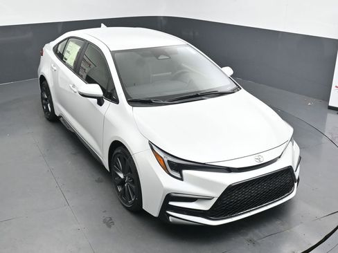 New 2026 Toyota Corolla SE FWD image 21