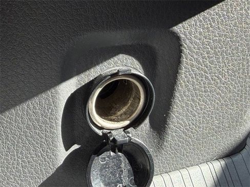 Certified 2024 Toyota Sienna LE image 21