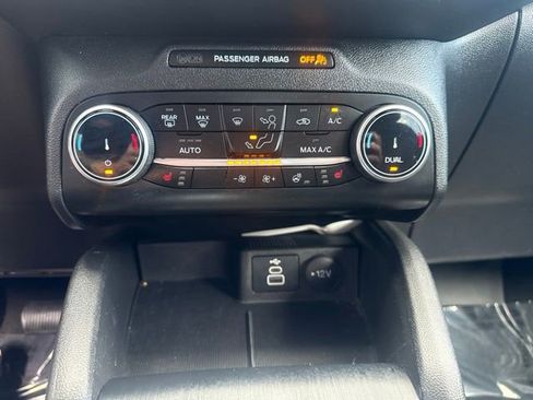 Used 2024 Ford Escape Active AWD/4WD image 15