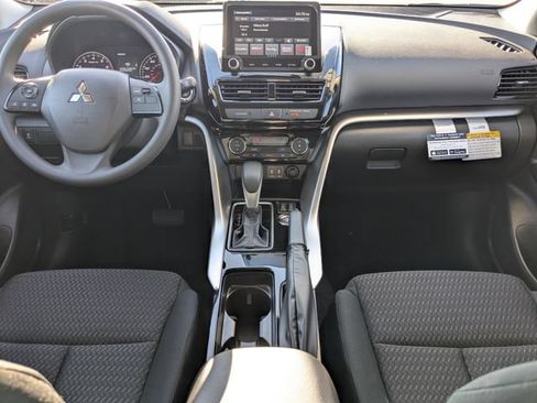 New 2026 Mitsubishi Eclipse Cross LE AWD/4WD image 17