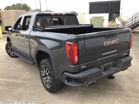 Used 2021 GMC Sierra 1500 AT4 w/ AT4 Premium Package AWD/4WD image 6
