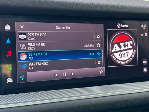 Used 2025 Porsche Cayenne image 18