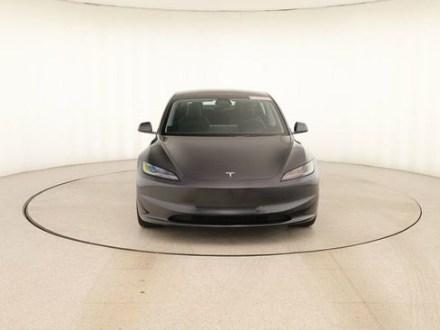 Used 2024 Tesla Model 3 Standard Range RWD image 11