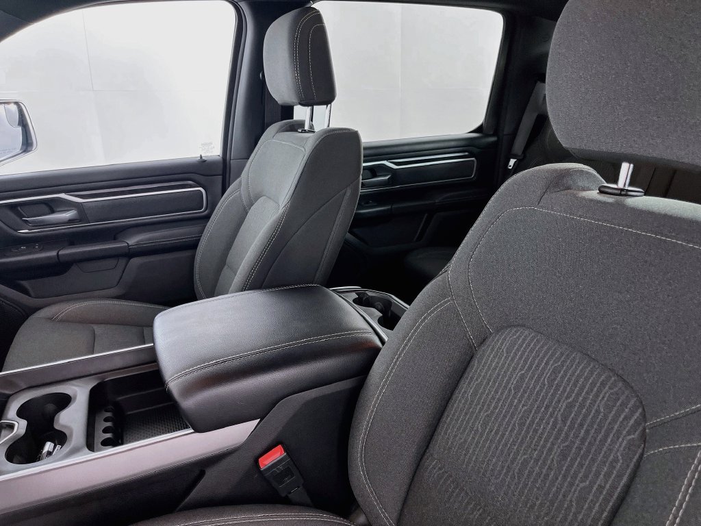 Used 2023 RAM 1500 Big Horn AWD/4WD image 28