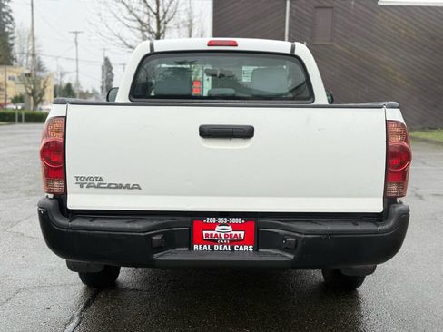 Used 2013 Toyota Tacoma Base 4x2 2dr Regular Cab 6.1 f image 6