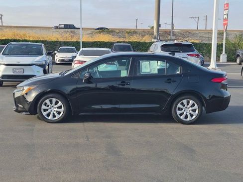 Used 2024 Toyota Corolla LE FWD image 12