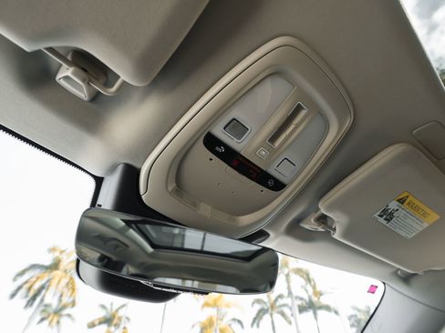 Used 2023 Volvo XC90 T8 Plus w/ Protection Package image 21