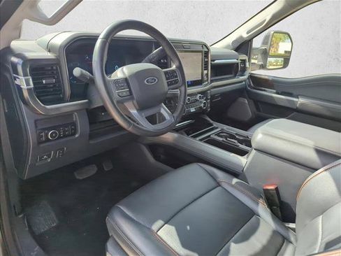 Used 2026 Ford F250 Lariat AWD/4WD image 8
