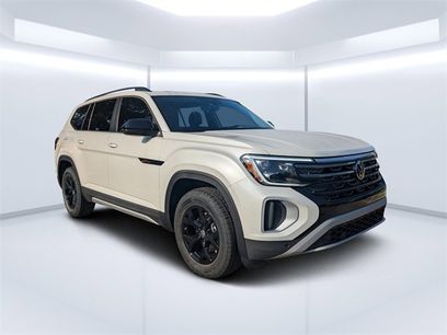 New 2026 Volkswagen Atlas Peak Edition
