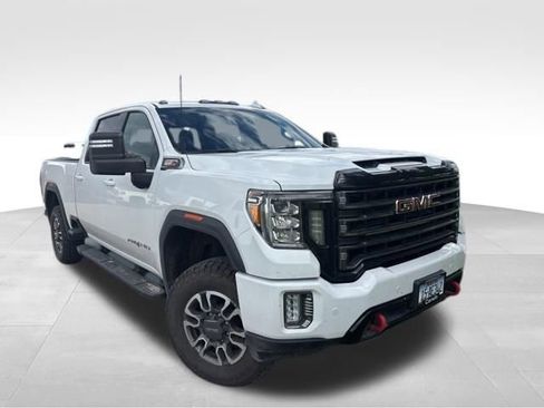 Used 2020 GMC Sierra 2500 AT4 w/ AT4 Preferred Package AWD/4WD image 3
