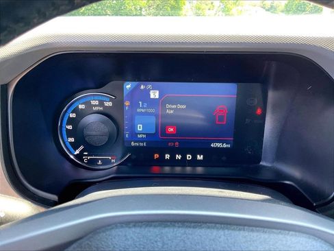 Used 2023 Ford Bronco Black Diamond AWD/4WD image 25