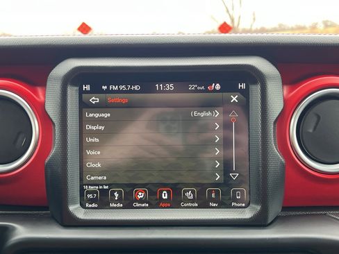 Used 2019 Jeep Wrangler Unlimited Rubicon w/ Dual Top Group image 27