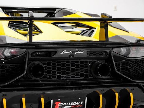Used 2016 Lamborghini Aventador LP 700-4 image 49