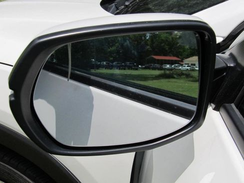 Used 2022 Honda HR-V EX image 15