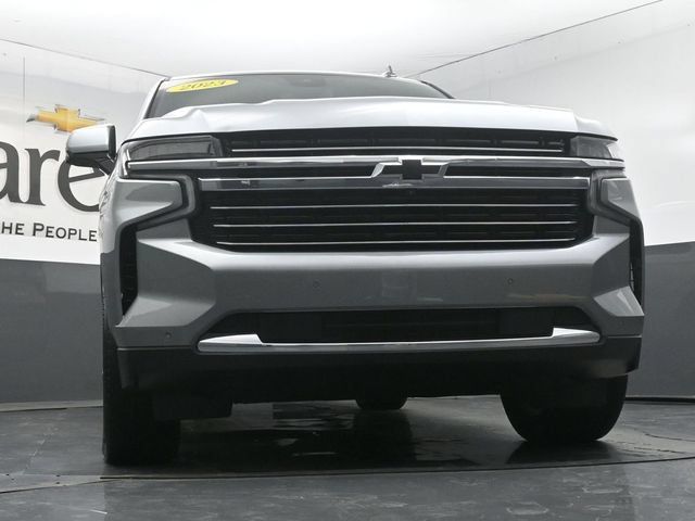 Used 2023 Chevrolet Tahoe LT w/ Luxury Package AWD/4WD image 3