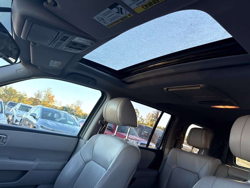 Used 2015 Honda Pilot EX-L image 10