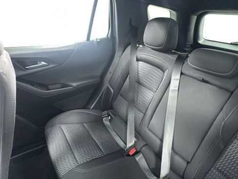 Used 2025 Chevrolet Equinox LT AWD/4WD image 14