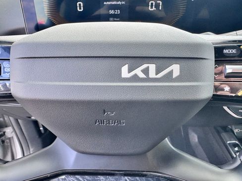 New 2026 Kia Sorento S w/ S Panoramic Sunroof Package image 17