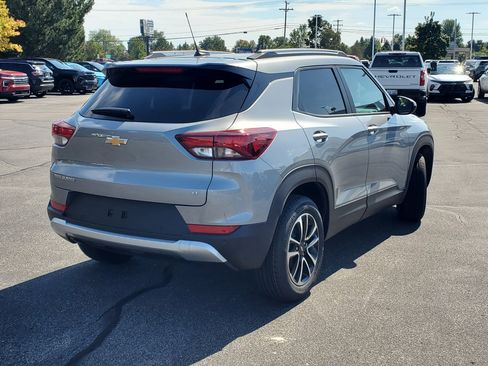 New 2026 Chevrolet TrailBlazer LT w/ Convenience Package image 2