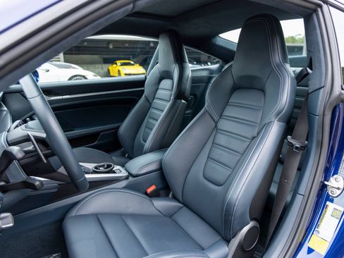 Certified 2022 Porsche 911 Turbo S image 5