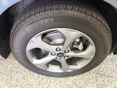 Used 2024 Ford Escape ST-Line w/ Tech Pack #1 AWD/4WD image 30
