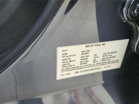 Used 2021 Tesla Model Y Long Range image 64