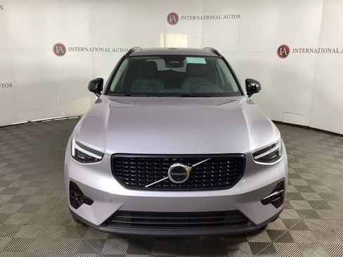 New 2026 Volvo XC40 B5 Ultra w/ Climate Package image 2