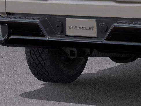 New 2026 Chevrolet Silverado 1500 ZR2 image 14