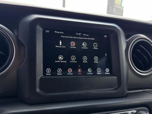 Used 2021 Jeep Wrangler Unlimited Sport S image 21