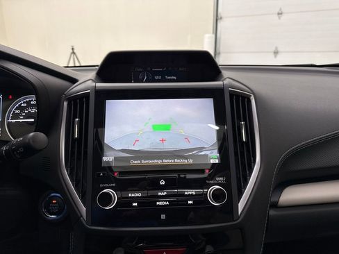 Certified 2022 Subaru Forester Limited w/ Popular Package #3 image 18