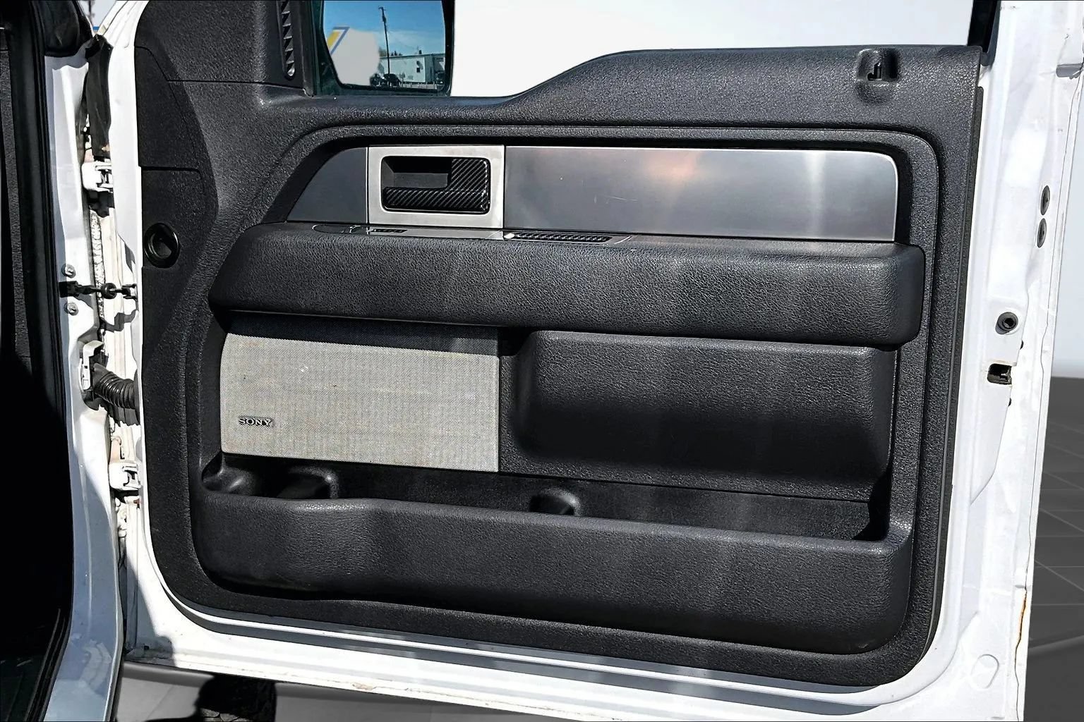 Used 2013 Ford F150 Raptor w/ Luxury Equipment Group AWD/4WD image 29