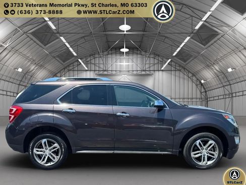Used 2016 Chevrolet Equinox LTZ w/ Enhanced Convenience Package FWD image 2