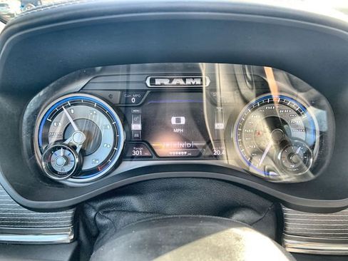 Used 2021 RAM 1500 Limited w/ Night Edition AWD/4WD image 11