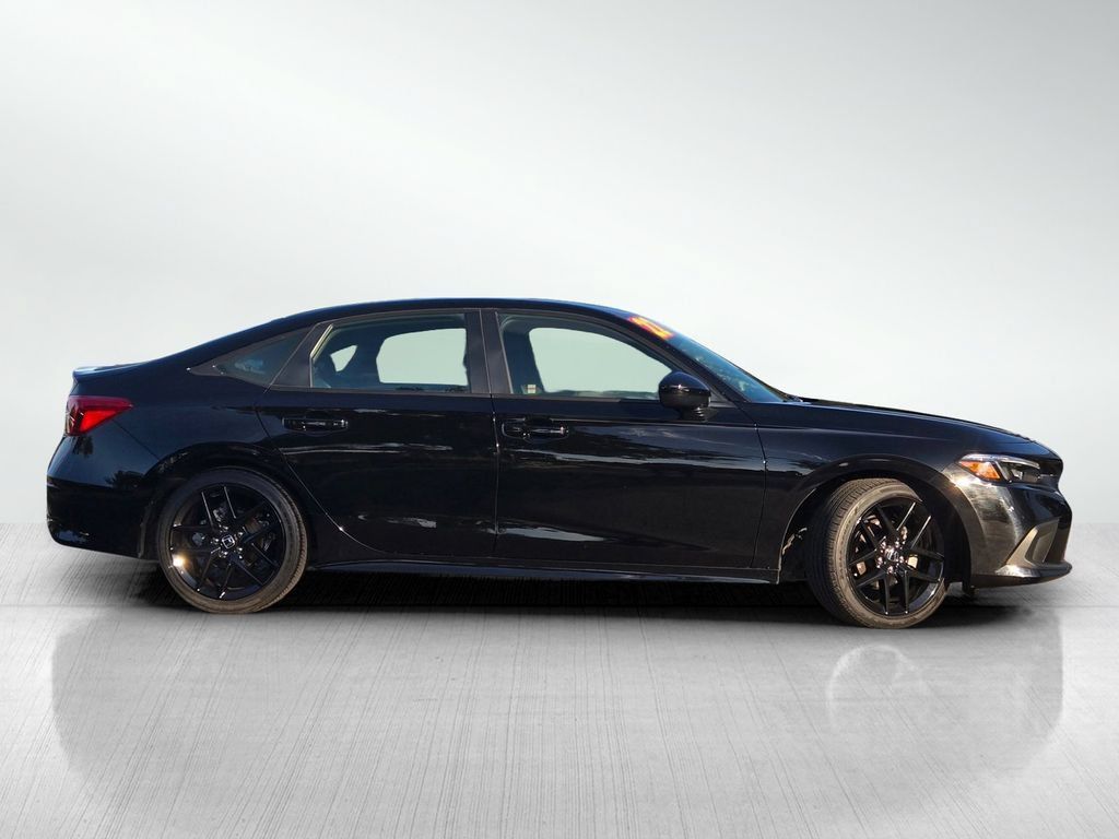 Used 2022 Honda Civic Sport image 3