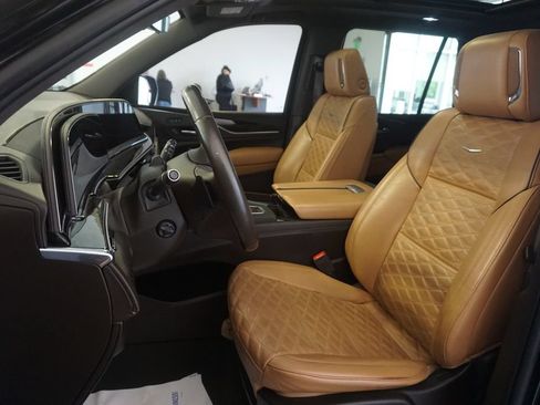 Used 2022 Cadillac Escalade Sport AWD/4WD image 20