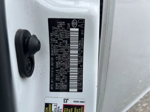 Used 2012 Toyota Corolla LE image 13