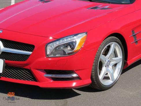 Used 2013 Mercedes-Benz SL 550 image 15
