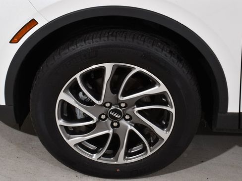 Used 2022 Lincoln Corsair AWD w/ Equipment Group 101A image 22
