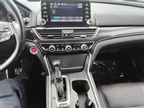 Used 2020 Honda Accord Sport image 29