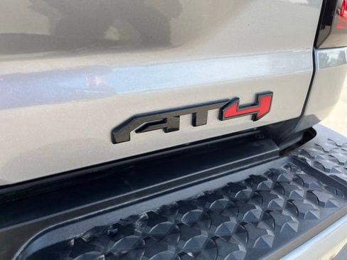 Used 2024 GMC Canyon AT4 w/ Technology Package AWD/4WD image 24
