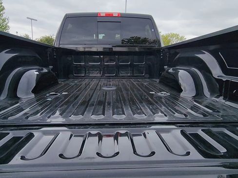 Used 2025 RAM 2500 Laramie AWD/4WD image 41